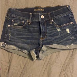 Abercrombie & Fitch denim shorts as 26 distressed